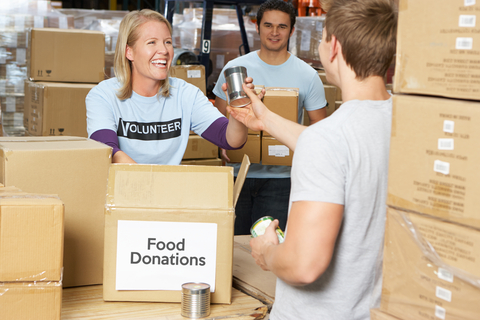 food bank volunteers, © Monkey Business Images | Dreamstime.com